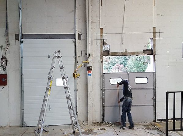 Commercial Overhead & Roll-Up Door Repair