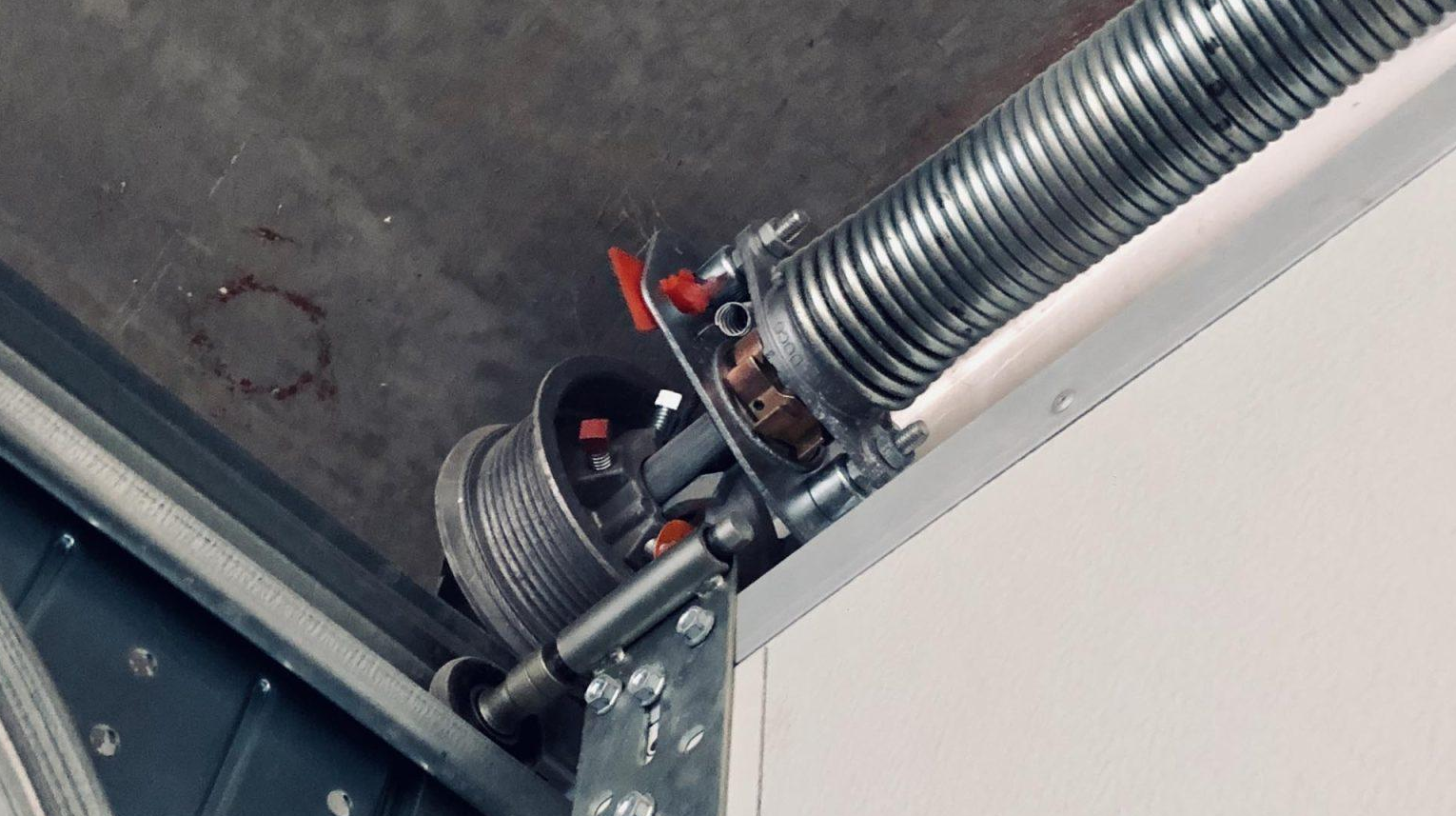 Emergency Broken Torsion & Extension Spring Replacement